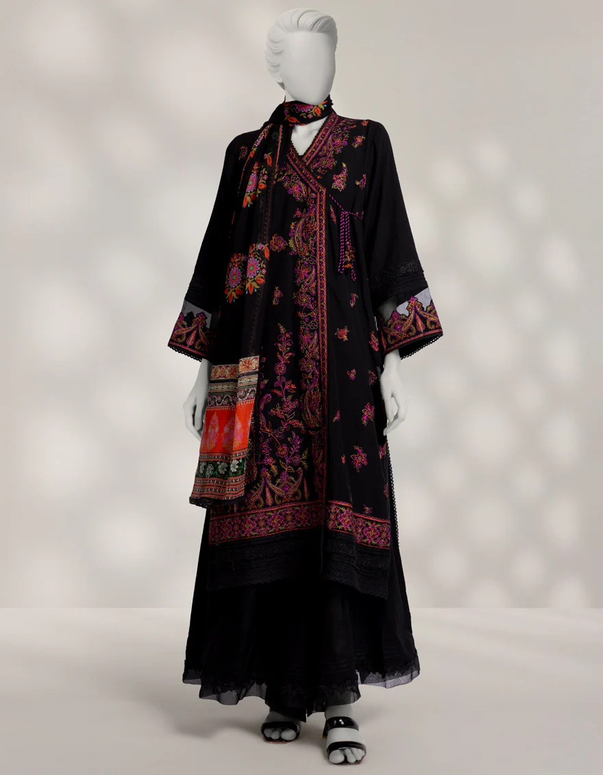 JLAWN-W-25-349/S THREADS-01